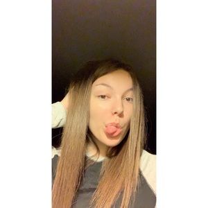 Meet your Posher, Taryn